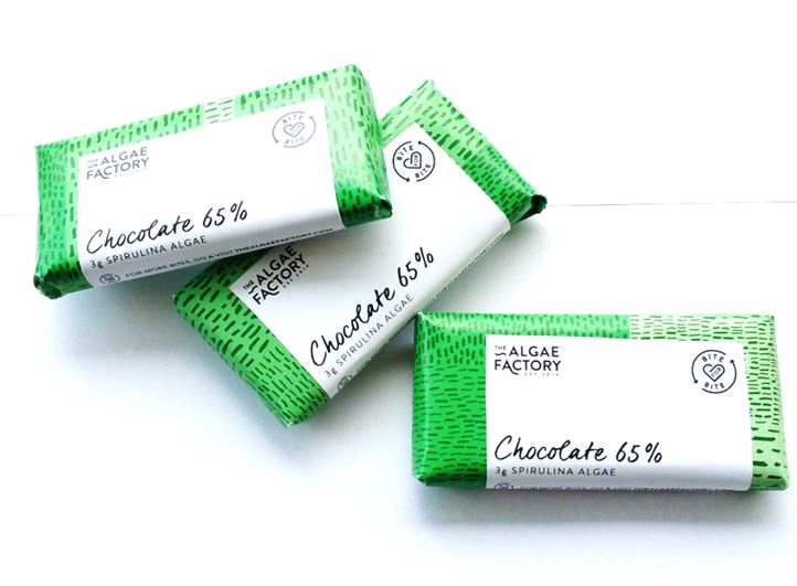 barrette di cioccolato fondente e spirulina